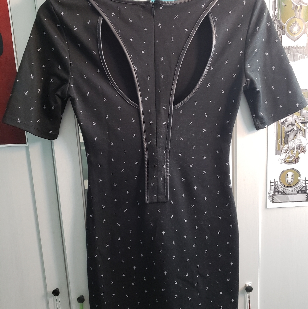Olsenboye black dress cross pattern xs
